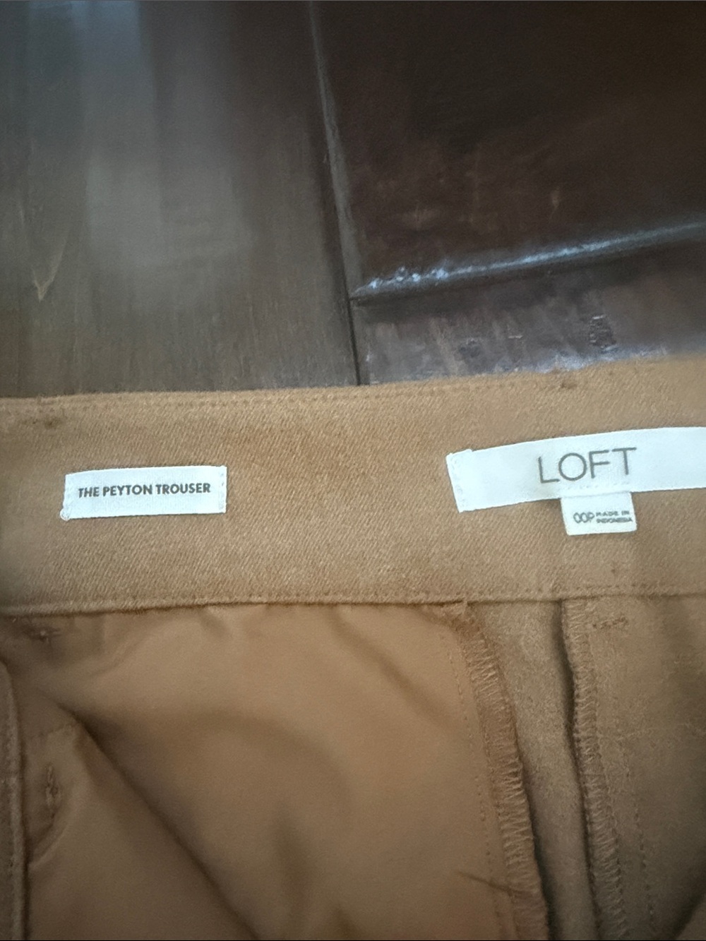 LOFT Woman’s Camel/Tan the Peyton Trouser Dress Pant size 00-petite - Picture 3 of 5
